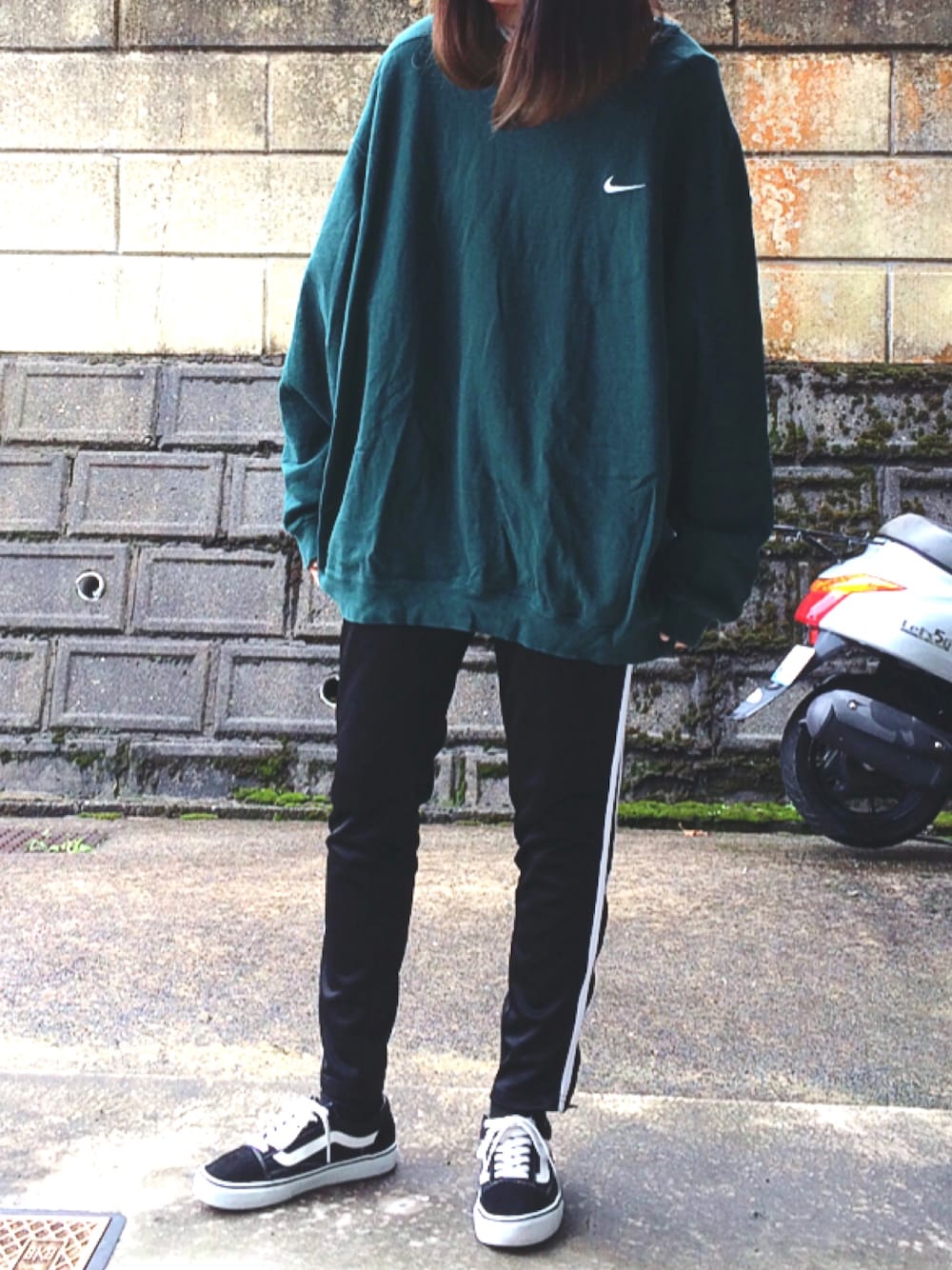 スウェット×パンツ