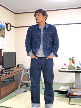 Diez Katsumi is wearing TCB jeans