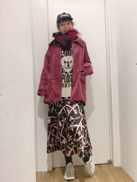 A HYSTERIC GLAMOUR福岡店 employee happachin is wearing HYSTERIC GLAMOUR "HYS SYMBOL LOGO 刺繍キャップ"
