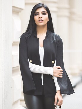 Rohma  Siddiqui is wearing Rare London