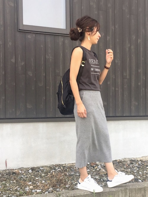 Haru☆さんのTシャツ/カットソー「グラフィックノースリーブTシャツ(nano・universe|ナノユニバース)」を使ったコーディネート