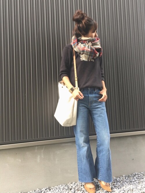 Haru☆使用「JOURNAL STANDARD（サーマルUネック Tシャツ#）」的時尚穿搭