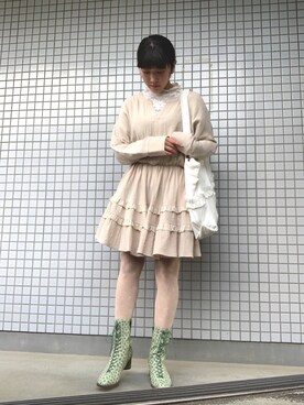 Ayumi Onishi使用（GU）的時尚穿搭