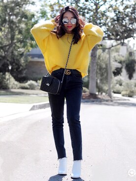 Sheree is wearing Levi's "Levi's(R) Wedgie High Waist Ankle Straight Leg Jeans"