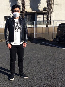 kents使用「HYSTERIC GLAMOUR（Lewis Leathers×HYSTERIC DOMINATOR）」的時尚穿搭