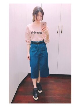 Abigale Jin使用「AZUL by moussy（トライアングルバーミドルネックレス）」的時尚穿搭