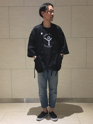 Keisuke Osuka使用「BLURHMS（【別注】 ＜blurhms＞ KD JACKET/ジャケット）」的時尚穿搭