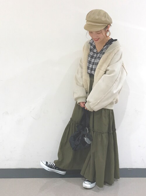 ABE MISAKI使用「w closet（フェイクムートンリバーシブルブルゾン）」的時尚穿搭