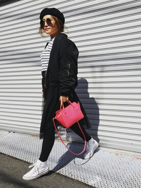 Kao is wearing AZUL by moussy "バスクベレー"