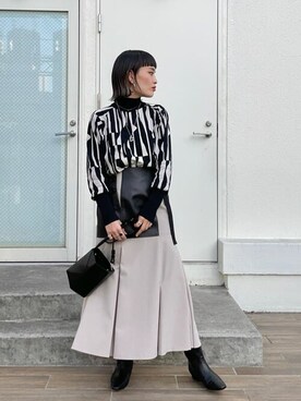 UNITED TOKYO 池袋｜ヤマサキ使用「UNITED TOKYO（ビサイドマーメイドスカート）」的時尚穿搭