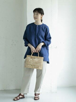 riko使用「かぐれ（コットンリネンチュニックノーカラーシャツ）」的時尚穿搭