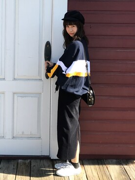 ami     yonemitsu is wearing BEAUTY&YOUTH UNITED ARROWS "【WEB限定】 by パネル ビッグ スウェット -MADE IN JAPAN-"