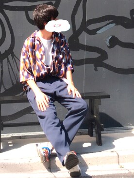 Ryosuke使用「HARE（アートガラカイキンシャツ(HARE)）」的時尚穿搭