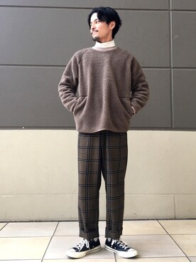 Yuta Sakamoto使用「green label relaxing（SC ボア クルーネック LS カットソー）」的時尚穿搭