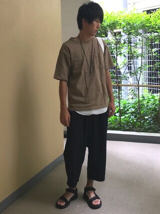 YASUHIRO使用「MONKEY TIME（＜monkey time by CALUX＞ ∴ オーバーダイ 1ポケ ビッグ Tシャツ）」的時尚穿搭