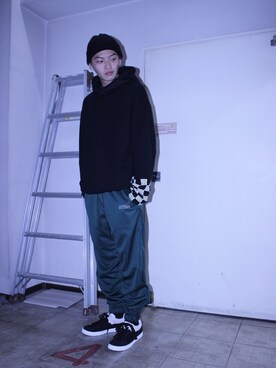 Maison MIHARAYASUHIRO(MIHARAYASUHIRO OSAKA)使用「MYne（【MYne】チェックスリーブフーディ/CHECKER SLEEVE HOODIE）」的時尚穿搭