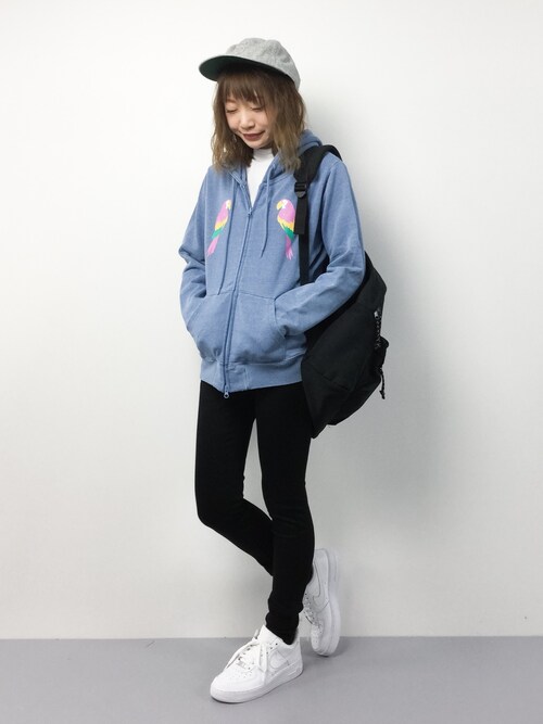 ZOZOTOWNいぴさんのパーカーを使ったコー