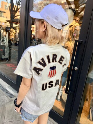 minagawa使用「AVIREX（avirex/アヴィレックス/S/S VARSITY T-SHIRT/半袖 バーシティー Tシャツ）」的時尚穿搭
