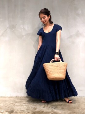 yui is wearing MARIHA "MARIHA(マリハ)草原の虹のドレス（半袖）"