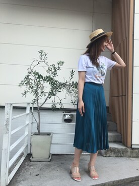 NARUMI使用「LOVELESS（【LOVELESS】WOMEN プリーツスカート）」的時尚穿搭