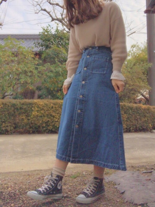 ハイカットスニーカーで脚長効果に期待★