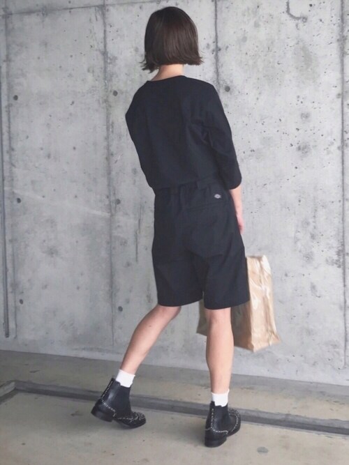 あさひ is wearing SENSE OF PLACE by URBAN RESEARCH "オーガニックコットンロングT(5分袖)"