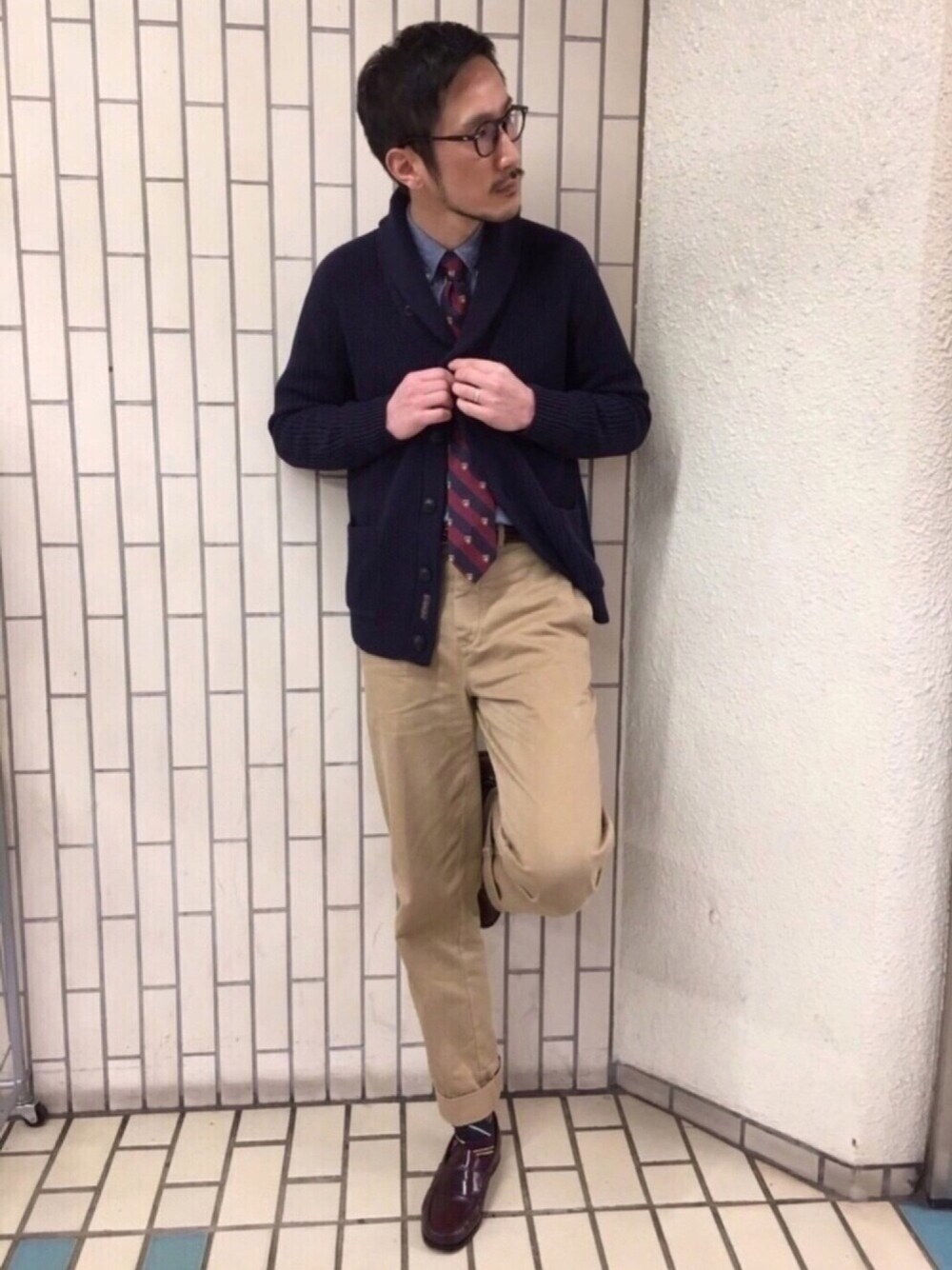 メガネと合わせたスーツ