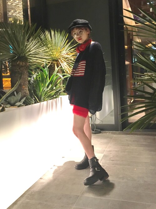瀬戸あゆみ is wearing LILICIOUS "シャギーニットルームウェア"