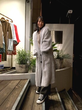 ROYAL FLASH 代官山店｜Katie使用「ROBES&CONFECTIONS（Robes&Confections/ローブス&コンフェクションズ/Angora Shaggy Knit Cardigan Coat）」的時尚穿搭