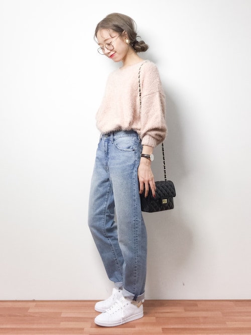 ZOZOTOWNりっぴーさんのニット/セーター「春カラーバックスリットVネックシャギーニット(select MOCA|セレクトモカ)」を使ったコーディネート