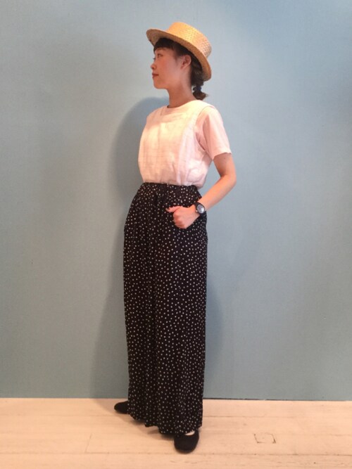 KURODA  AYANO使用「BEAMS BOY（【FUDGE5月号掲載】HANES / POCKET-TEE 16SS）」的時尚穿搭