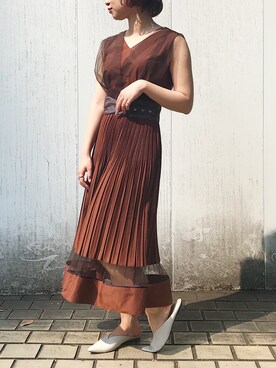 Yukiko Fukuda使用「UNITED TOKYO（チュールプリーツワンピース）」的時尚穿搭