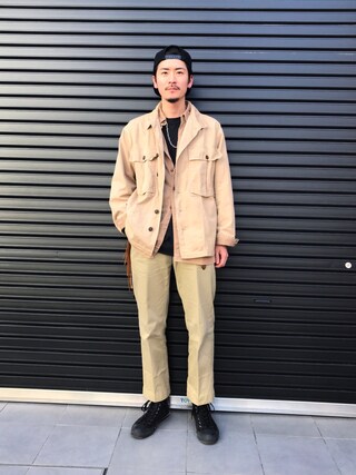 koki_tsubakihara is wearing VINTAGE "71s cotton100% KHAKI CHINO PANTS"