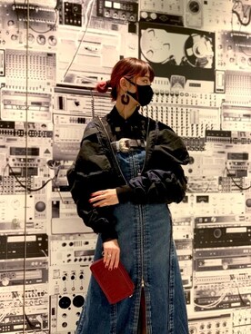 DIESEL SHIBUYA｜YUKA使用「DIESEL（レディース  ジャケット 異素材ミックス　ジョグジーンズ）」的時尚穿搭