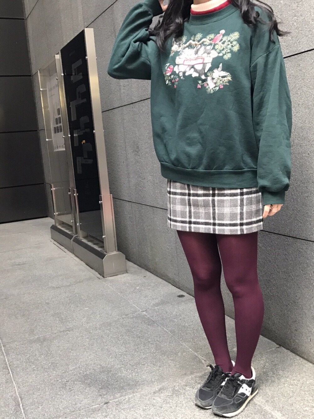緑トップス