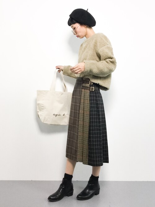 流行りのチェックを取り入れて♡