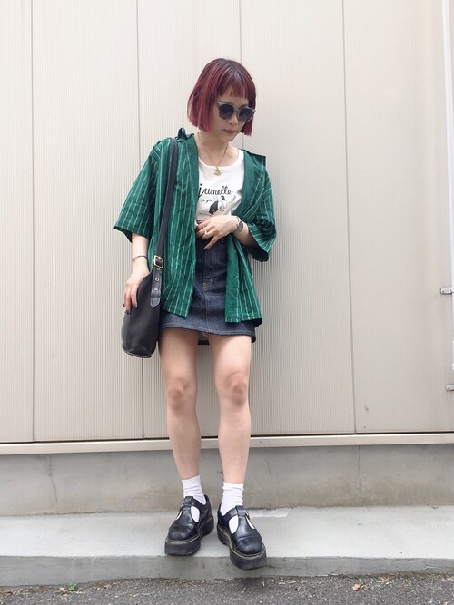 fumi is wearing Dr.Martens