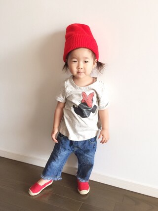 kanon&rii使用「GAP（Babygap | Disney Baby Mickey Mouse And Minnie Mouse ハイローTシャツ）」的時尚穿搭