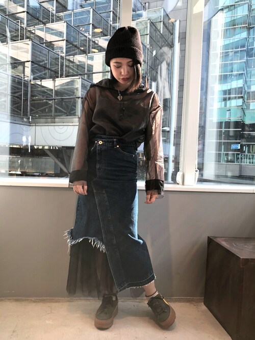 yurina katsura使用（gilet）的時尚穿搭