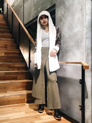 yurina katsura使用（Y-3）的時尚穿搭