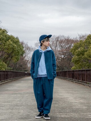 kodona_tokyo使用「yotsuba（Wide Slacks / Dark Blue）」的時尚穿搭