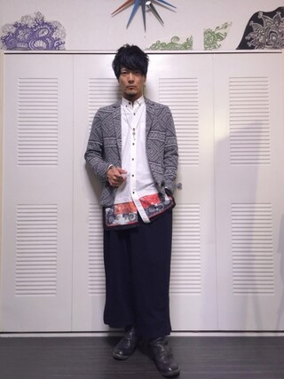 シンシャン使用「MIHARA YASUHIRO（BANDANNA LONG SHIRT）」的時尚穿搭