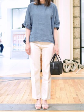 Look by a URBAN RESEARCH DOORS employee さかい