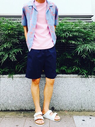 Sho Matsumoto使用「URBAN RESEARCH（UR エステルオープンカラーシャツ）」的時尚穿搭
