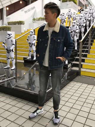 W Y Yeung is wearing Levi's "【PRODISM 掲載商品】シェルパトラッカージャケット　タイプ3/14.5oz デニム"