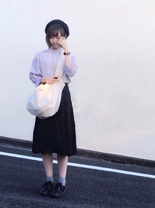 ブラウスとタイツの色を同じに♡
