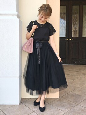 安中亜美使用「merlot plus（デコルテシースルーチュールスカートワンピース2404）」的時尚穿搭