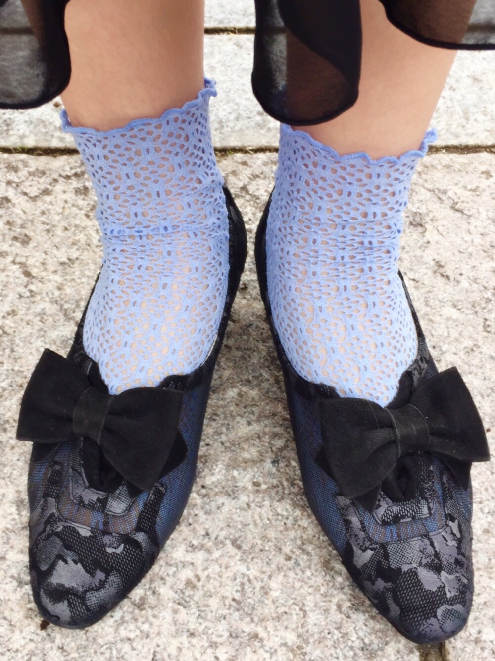 大きいりぼんが可愛いパンプス