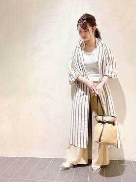 カリテ 阪急西宮ガーデンズ店｜hazuki使用「qualite（【ITALY MANTECO社】ストライプオーバーコート）」的時尚穿搭