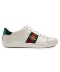 Gucci | GUCCI New Ace bee-embroidered leather trainers(Sneakers)